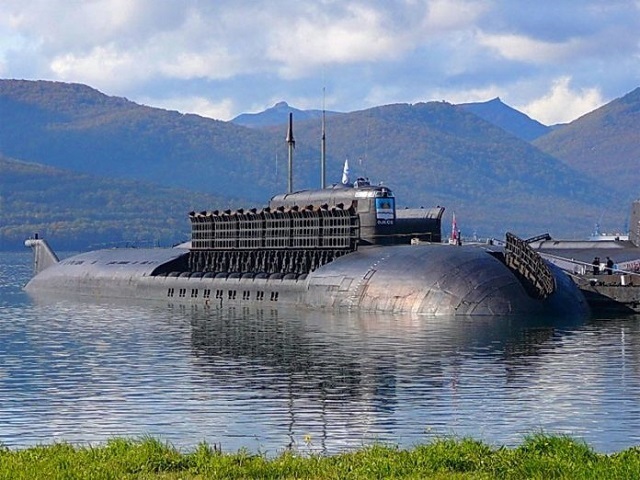 Rusia are în dotare,cel mai mare submarin nuclear din lume