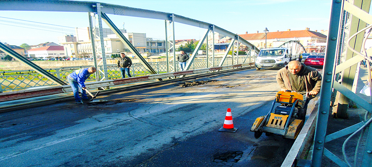 Trei milioane și jumătate de euro pentru reabilitarea Podului de Fier din Lugoj