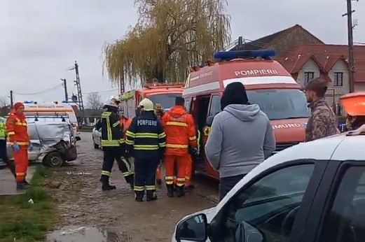 [VIDEO] Accident mortal în Bethausen! Maşină spulberată de un autotren