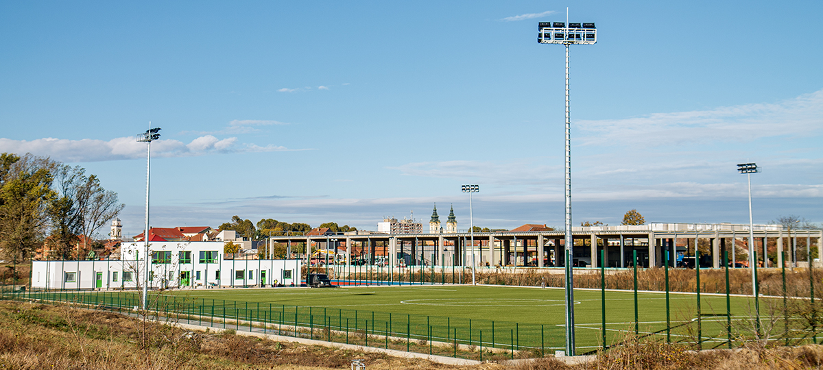 Noul stadion al Lugojului, de lângă fosta Autogară, ar putea fi terminat în această lună
